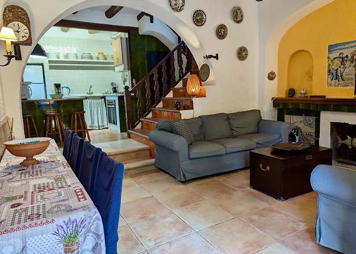 Vakantiehuis Evh-102 Casa Dentro Del Castillo De *